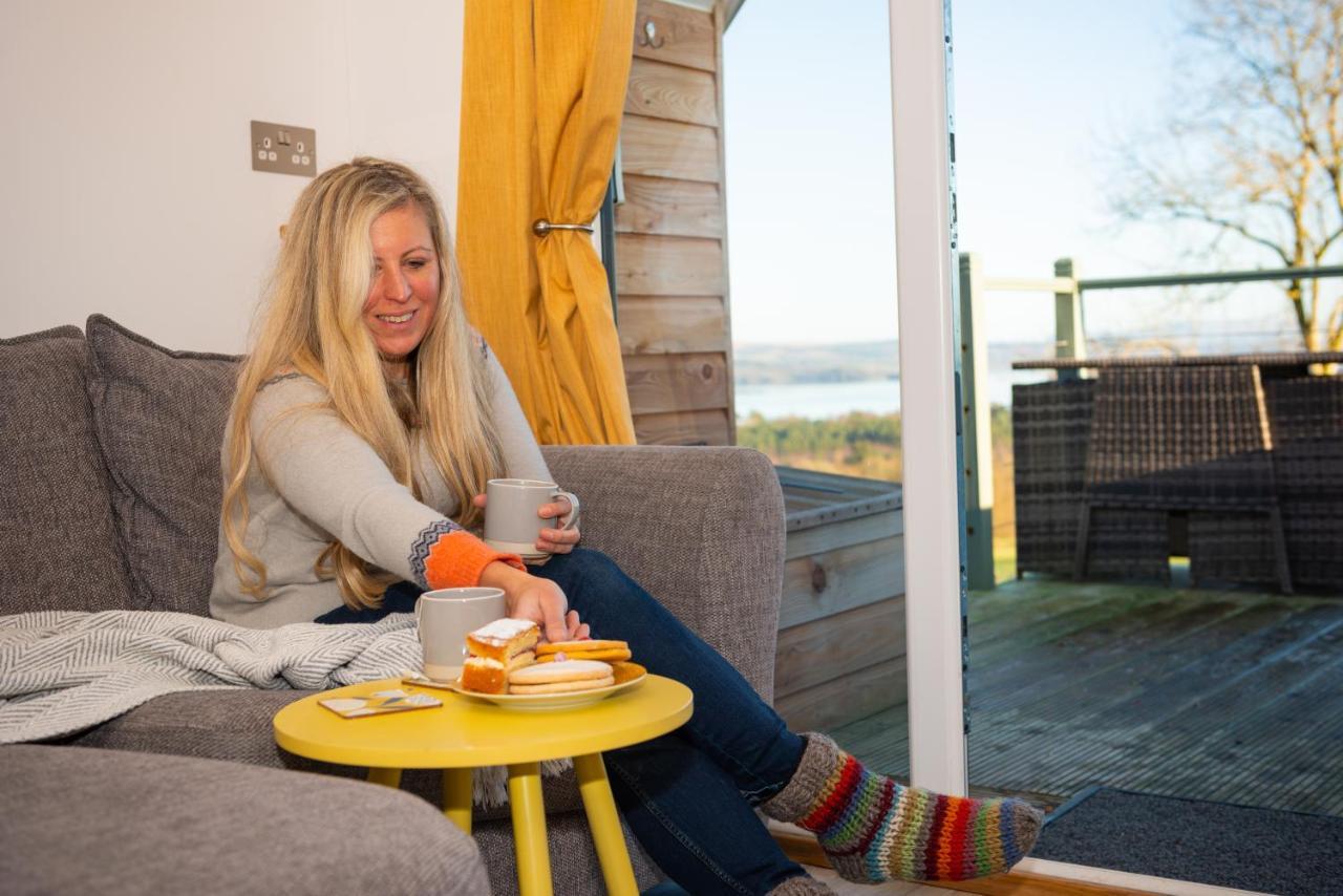 Bonnie Barns - Adults Only Luxury Lodges With Hot Tubs Luss Dış mekan fotoğraf