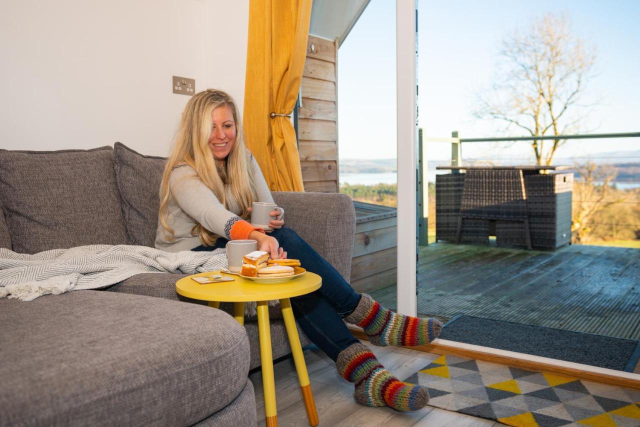 Bonnie Barns - Adults Only Luxury Lodges With Hot Tubs Luss Dış mekan fotoğraf