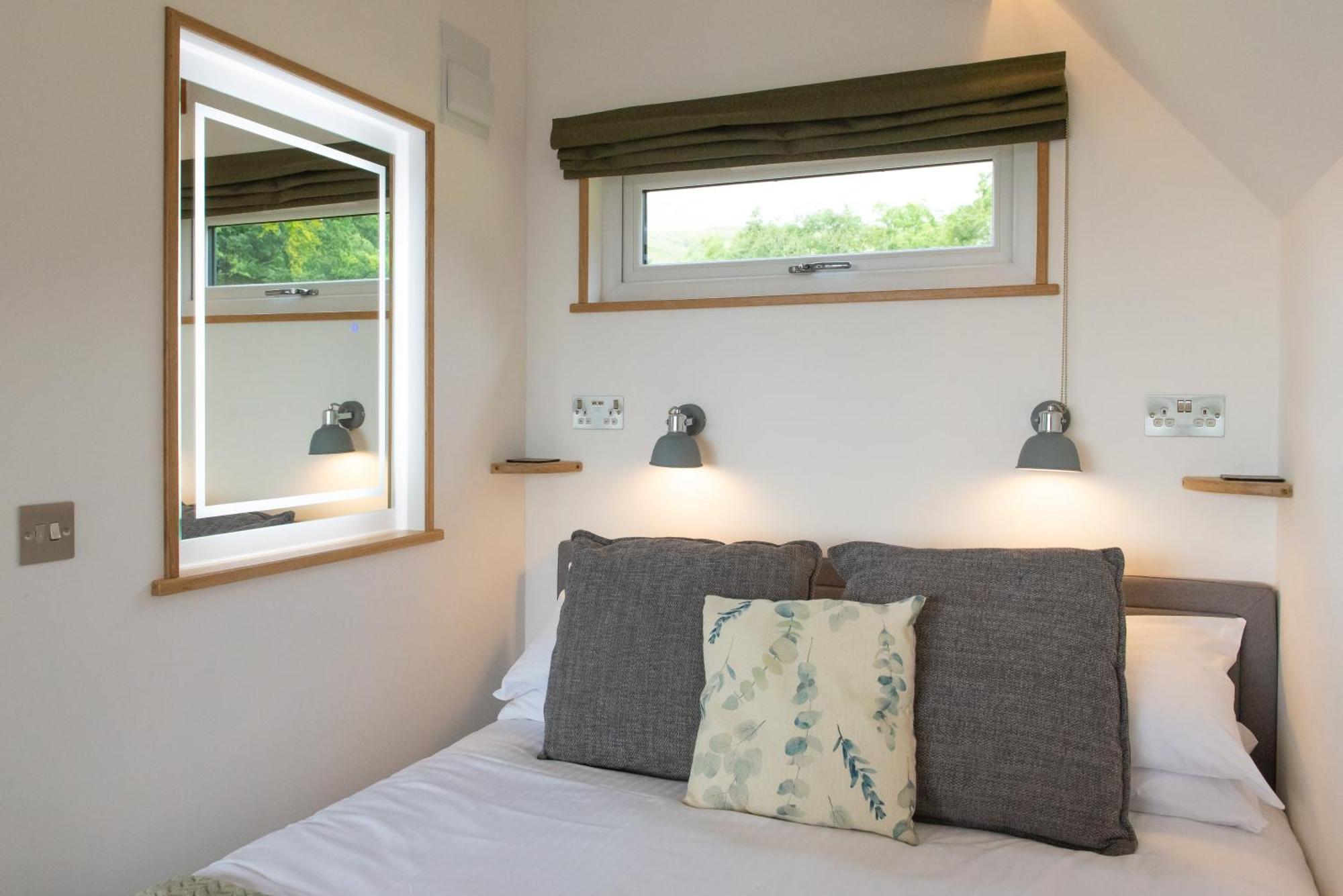 Bonnie Barns - Adults Only Luxury Lodges With Hot Tubs Luss Dış mekan fotoğraf